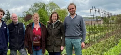 Avec la jeune génération, Semailles sème les graines de la longévité